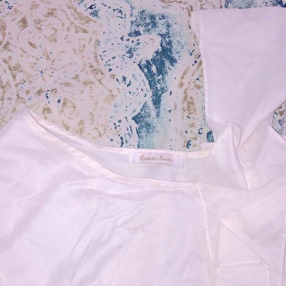 Foxiedox Luna Luna size small ivory top with ruffles - Picture 5 of 10